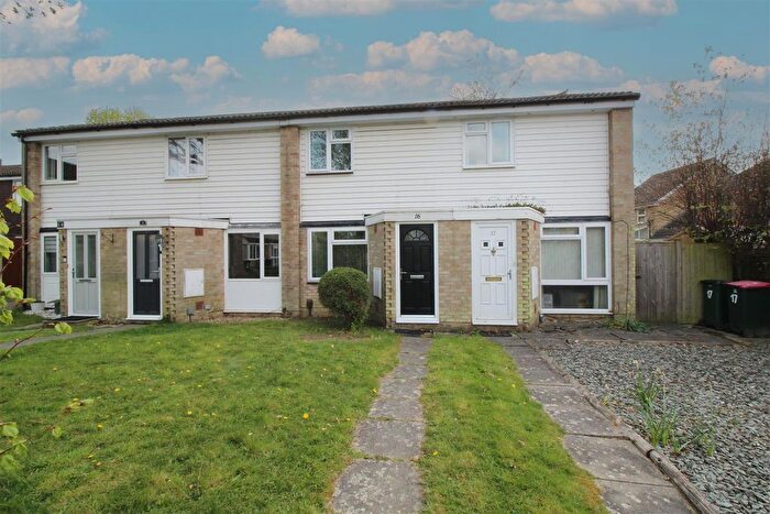 2 Bedroom Property To Rent In Beechside, Crawley, RH10