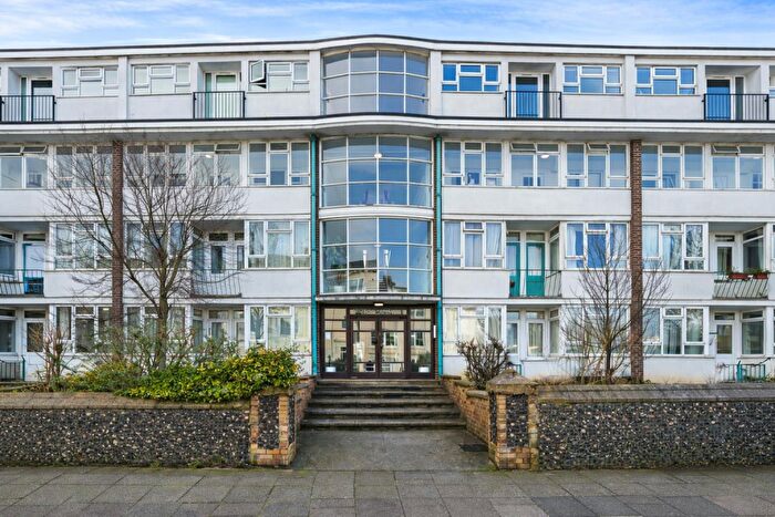 2 Bedroom Apartment For Sale In Buckingham Place, Brighton, BN1