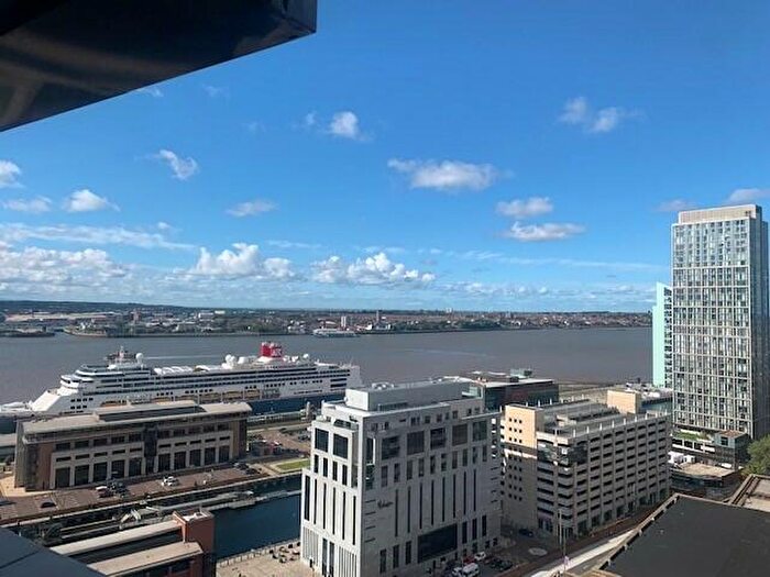 2 Bedroom Apartment To Rent In Unity Building, L3