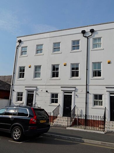 4 Bedroom Terraced House To Rent In Chapel Street, Leamington Spa, CV31