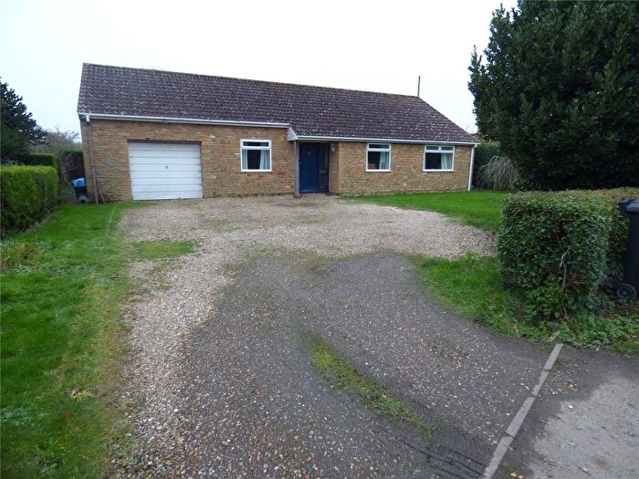 4 Bedroom Bungalow For Sale In Parrett Works, Martock, Somerset, TA12