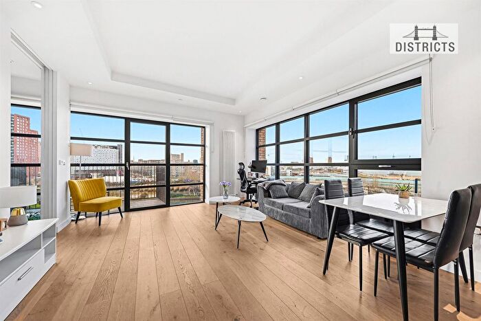 2 Bedroom Flat For Sale In Amelia House, City Island, E14