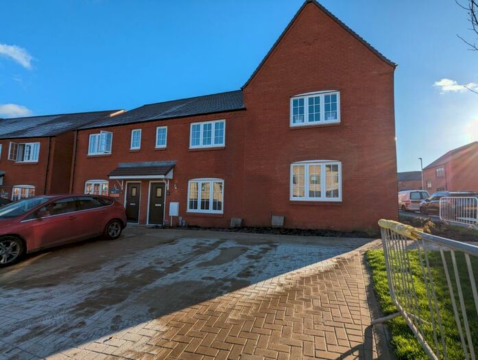 3 Bedroom Terraced House To Rent In Neptune Street, Barton Seagrave, NN15