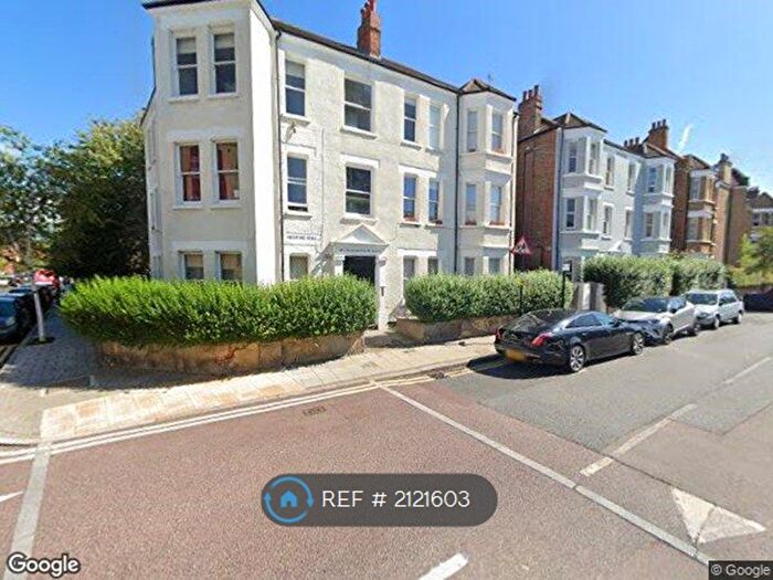 2 Bedroom Flat To Rent In Aigburth Mansions, London, SW9