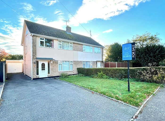 3 Bedroom Semi-Detached House For Sale In Vine Road, Tiptree, CO5