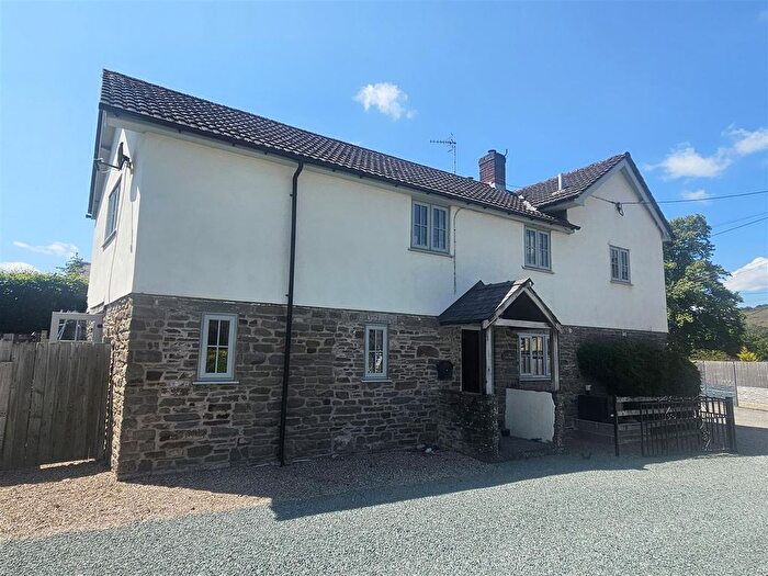 4 Bedroom Cottage For Sale In Bucknell, SY7