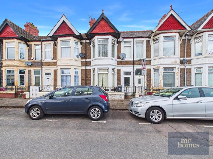 4 Bedroom Terraced House For Sale In Pentre Gardens, Grangetown, Cardiff, CF11