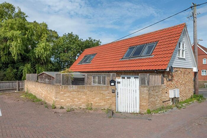 2 Bedroom Detached House For Sale In Golden Hill, Whitstable, CT5