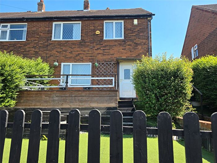 3 Bedroom Semi-Detached House For Sale In Westfield Grove, Dewsbury, West Yorkshire, WF13