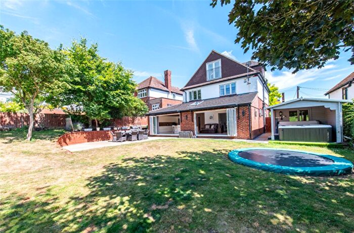 5 Bedroom Detached House For Sale In Charles Dickens Avenue, Higham, Kent, ME3