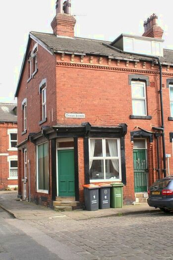 4 Bedroom End Of Terrace House To Rent In Granby Avenue, Headingley, Leeds, LS6