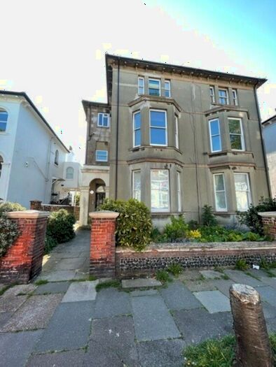 1 Bedroom Flat To Rent In Ventnor Villas, Hove, BN3