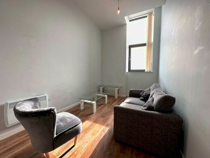 2 Bedroom Flat To Rent In New York Road, Leeds, West Yorkshire, Uk, LS2