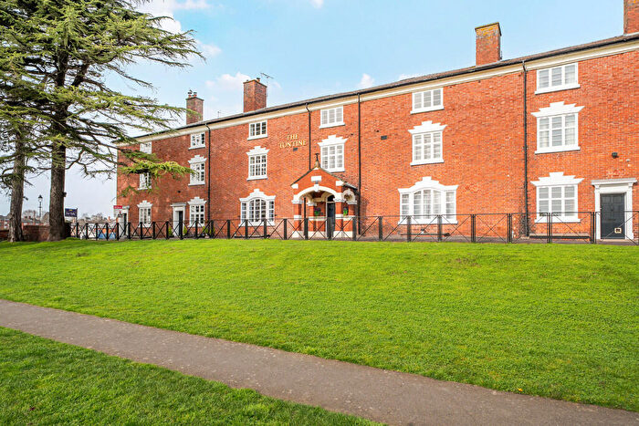 2 Bedroom Apartment For Sale In Flat, The Tontine, Stourport-on-Severn, DY13