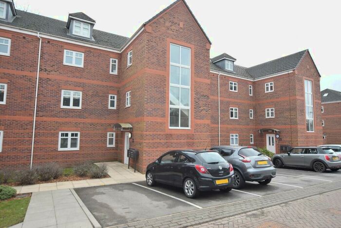 2 Bedroom Apartment To Rent In Brackenhurst Place, Moortown, Leeds, LS17