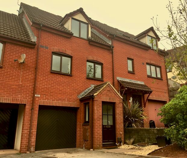 3 Bedroom Terraced House To Rent In Heron Way, Torquay TQ2