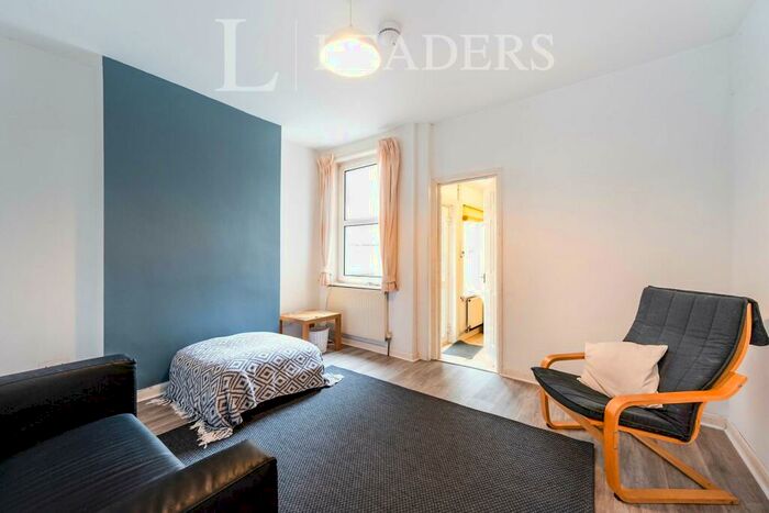 4 Bedroom Terraced House To Rent In Jubilee Road, Southsea, PO4