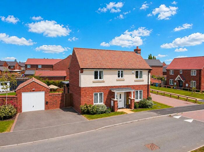 4 Bedroom Detached House For Sale In Cornflower Crescent, Ruddington, Nottingham, NG11