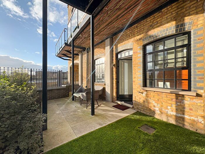 2 Bedroom Flat To Rent In Palace Wharf, Rainville Road, London, W6