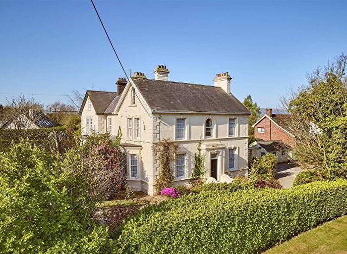 6 Bedroom Semi-Detached House For Sale In Old Cultra Road, Holywood, BT18