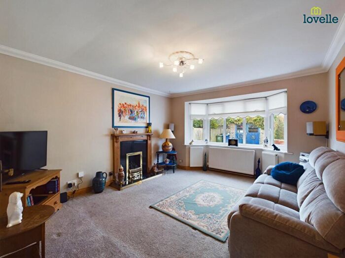 2 Bedroom Detached Bungalow For Sale In Caistor Road, Market Rasen, LN8