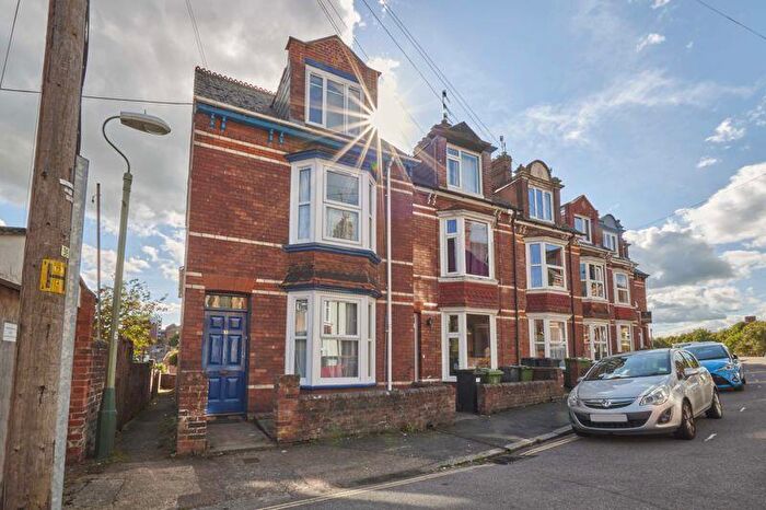 6 Bedroom Terraced House To Rent In Mowbray Avenue, Exeter, EX4