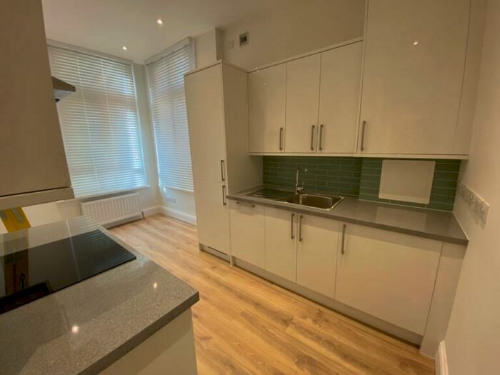 1 Bedroom Apartment To Rent In Powis Street, Woolwich, SE18