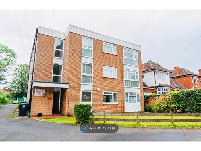 2 Bedroom Flat To Rent In Yardley Wood Road, Birmingham, B13