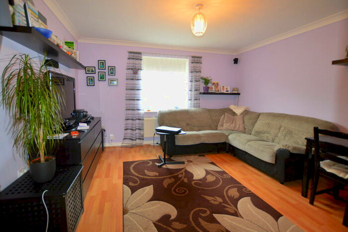 2 Bedroom Apartment To Rent In The Grange, Armley, LS12