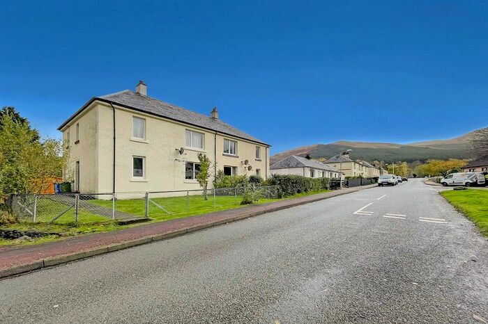 2 Bedroom Flat For Sale In Leven Terrace, Ballachulish, Argyllshire, Highland, PH49