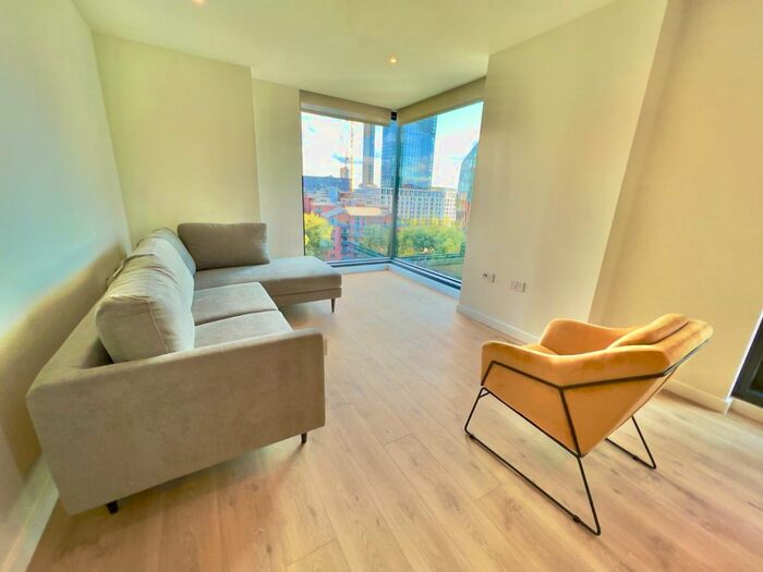 3 Bedroom Flat To Rent In The Stile, Aspin Lane, Manchester, M4