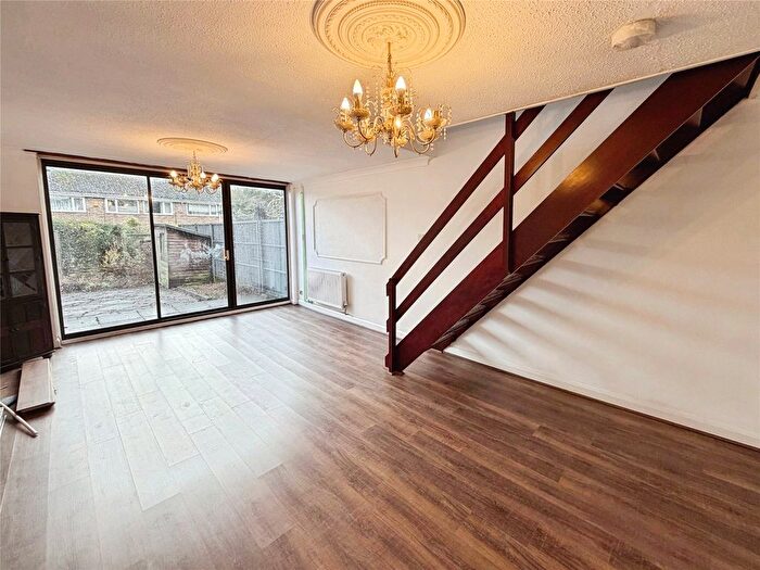 3 Bedroom Link Detached House To Rent In Coventry Road, Exhall, Coventry, Warwickshire, CV7