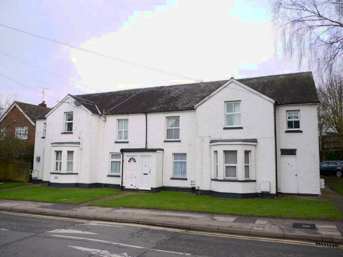 1 Bedroom Maisonette To Rent In Oxford Road, Wokingham, RG41