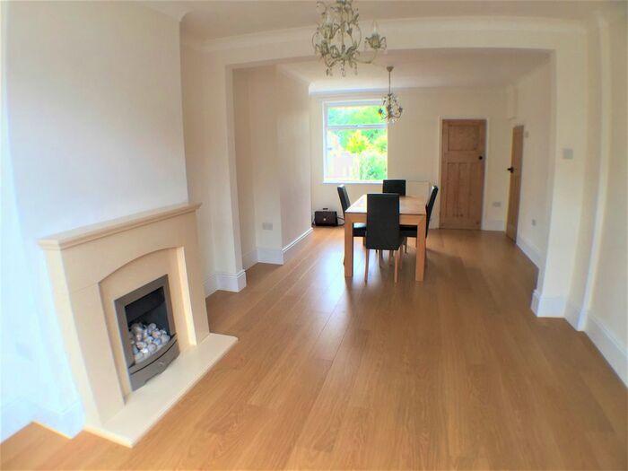 2 Bedroom Terraced House To Rent In Woodbury Hill, Luton, Beds, LU2