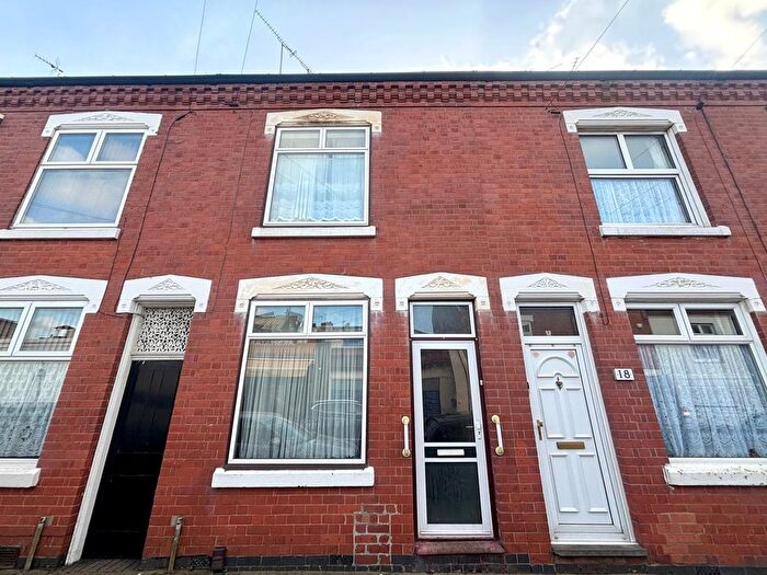 3 Bedroom Terraced House To Rent In Coral Street, Leicester, LE4