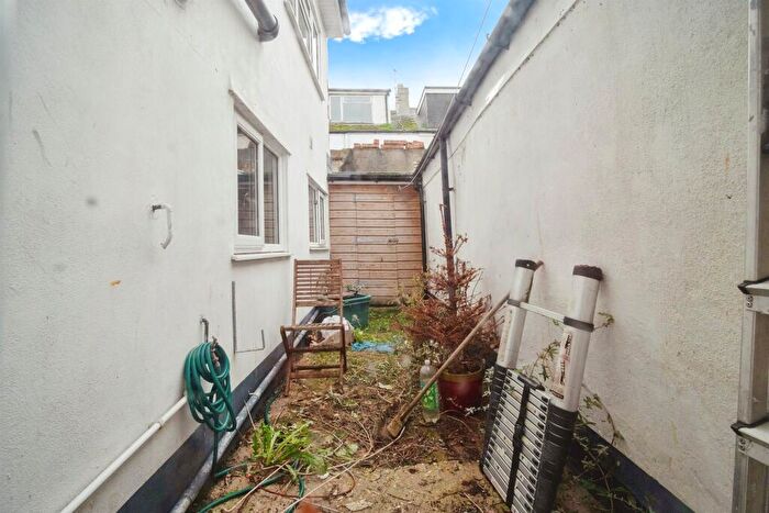3 Bedroom Terraced House For Sale In Bath Street, Weymouth, DT4