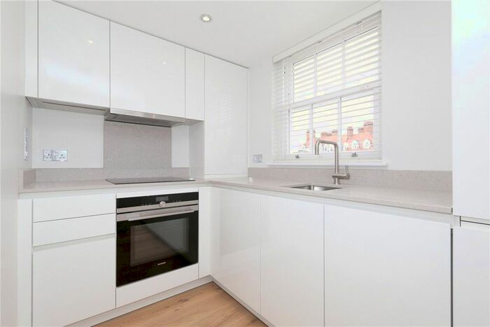 Studio To Rent In Crawford Street, Marylebone, London, W1H