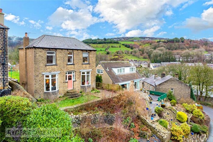 3 Bedroom Detached House For Sale In Crimble Bank, Slaithwaite, Huddersfield, West Yorkshire, HD7