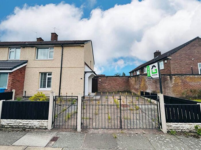 2 Bedroom End Of Terrace House To Rent In Ravenhead Ave, Southdene, L32