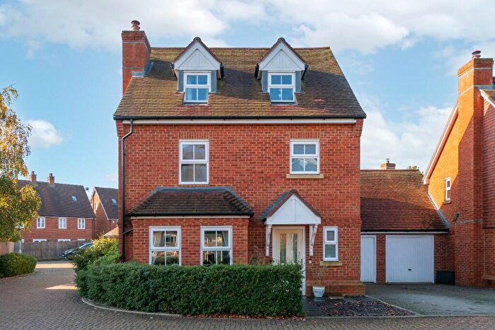 4 Bedroom Detached House For Sale In Horley, RH6