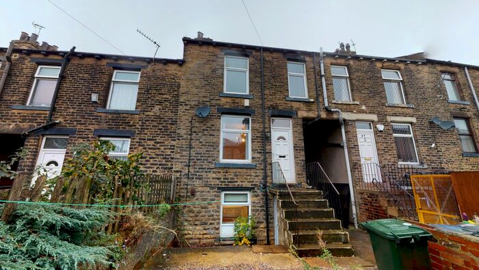 2 Bedroom Terraced House To Rent In Shetcliffe Lane, Off Tong Street, BD4