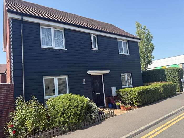 3 Bedroom Detached House For Sale In Hayward Road, Maidstone, ME17