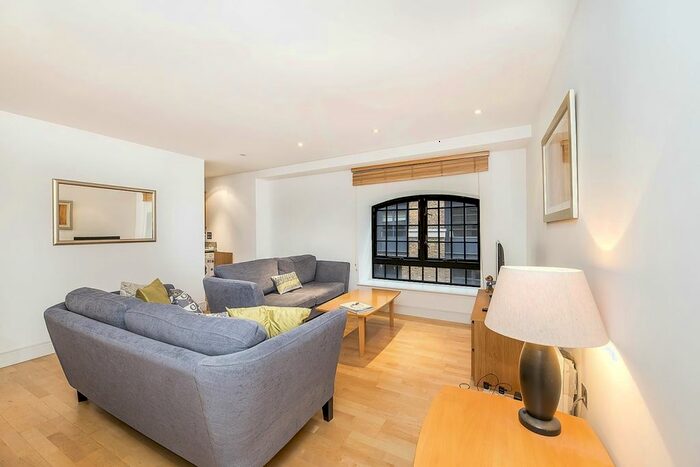 1 Bedroom Flat To Rent In Ginger Building, Cayenne Court SE1