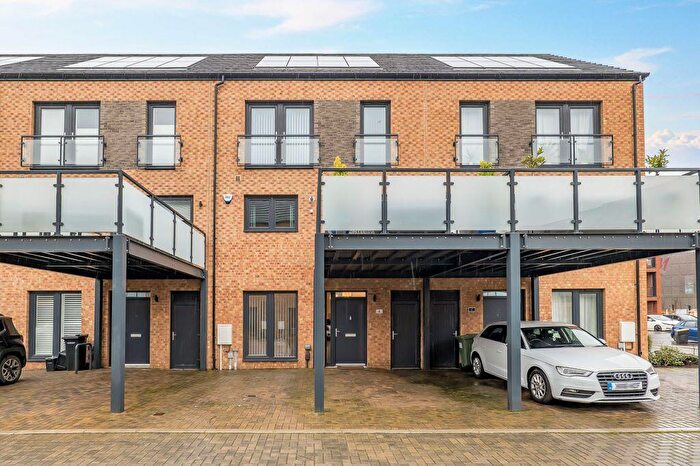 4 Bedroom Town House For Sale In Fletcher Crescent, Leith, Edinburgh, EH6