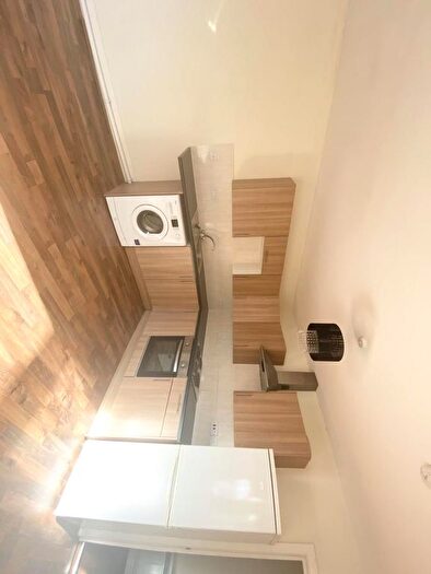 2 Bedroom Flat To Rent In Church Road, Ashford, TW15