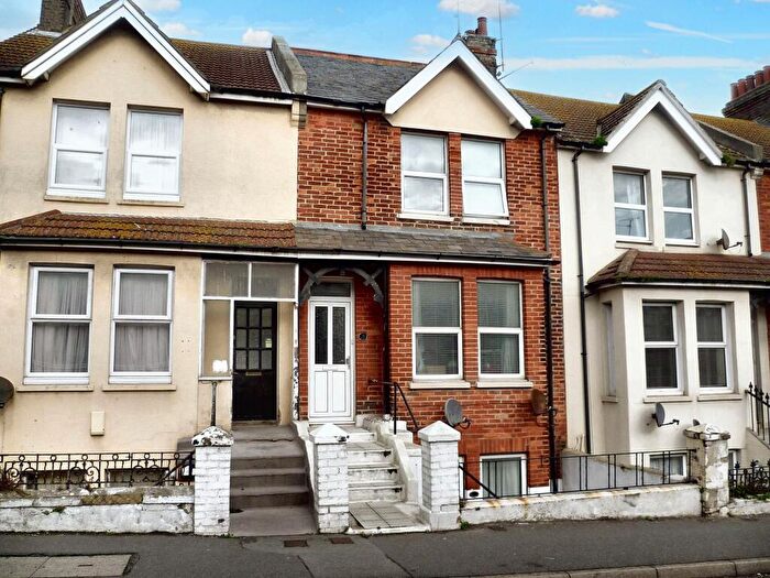 1 Bedroom Flat To Rent In Brighton Road, Newhaven, BN9