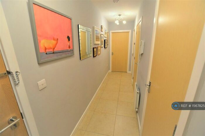 2 Bedroom Flat To Rent In Torkildsen Way, Harlow, CM20