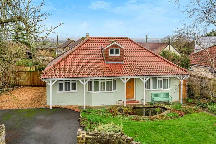 3 Bedroom Detached Bungalow For Sale In Broadway, Chilton Polden, TA7