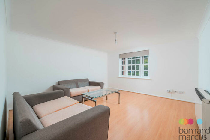 1 Bedroom Apartment To Rent In Hansen Drive, London, N21