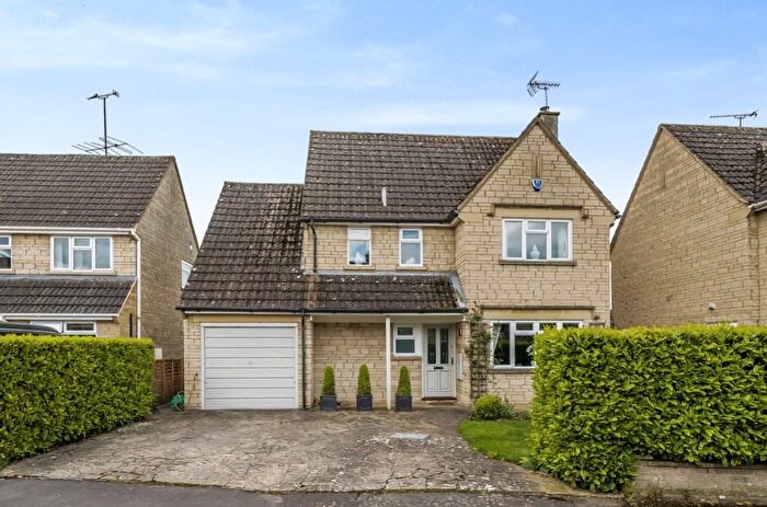 4 Bedroom Detached House For Sale In Sudeley Drive, South Cerney, GL7